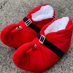 Plush Red Elf Slippers Size Large (9-10)